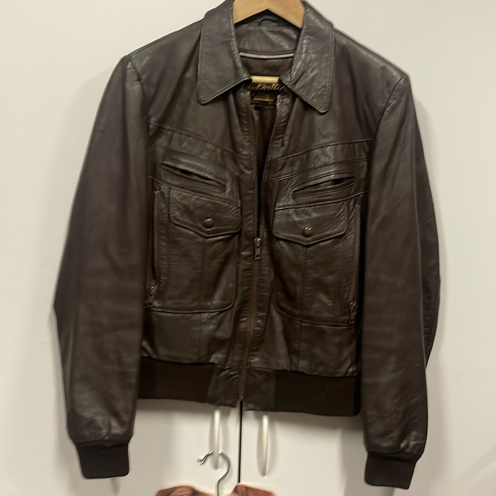 Vintage imperial leather jacket. Gorgeous condition.  Fall.  Winter.  38